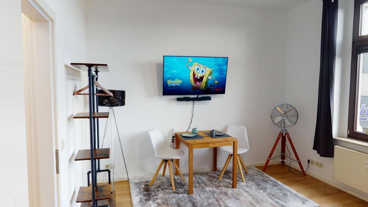 Sweethome - Zentral - Kueche & Parkplatz, Wifi Halle  Zewnętrze zdjęcie