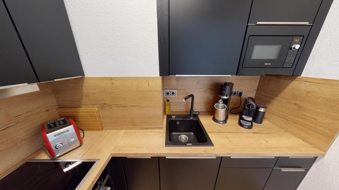 Sweethome - Zentral - Kueche & Parkplatz, Wifi Halle  Zewnętrze zdjęcie