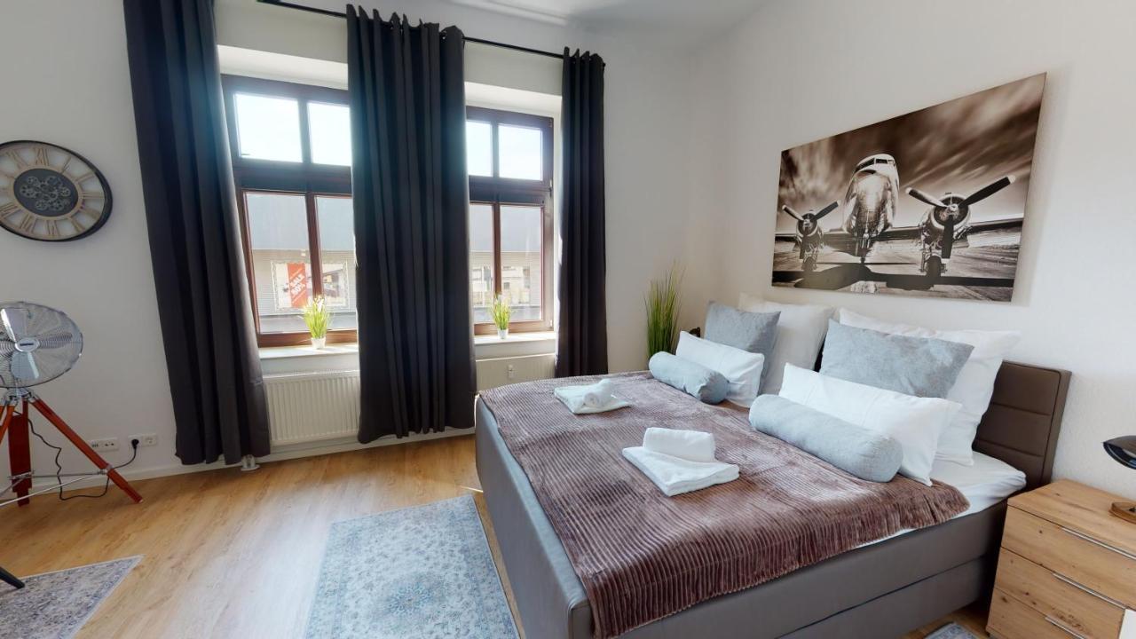 Sweethome - Zentral - Kueche & Parkplatz, Wifi Halle  Zewnętrze zdjęcie
