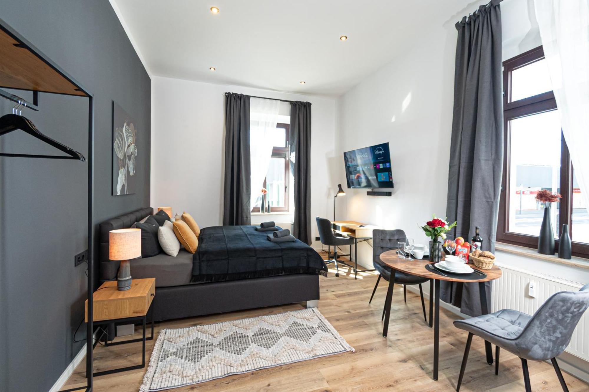 Sweethome - Zentral - Kueche & Parkplatz, Wifi Halle  Zewnętrze zdjęcie