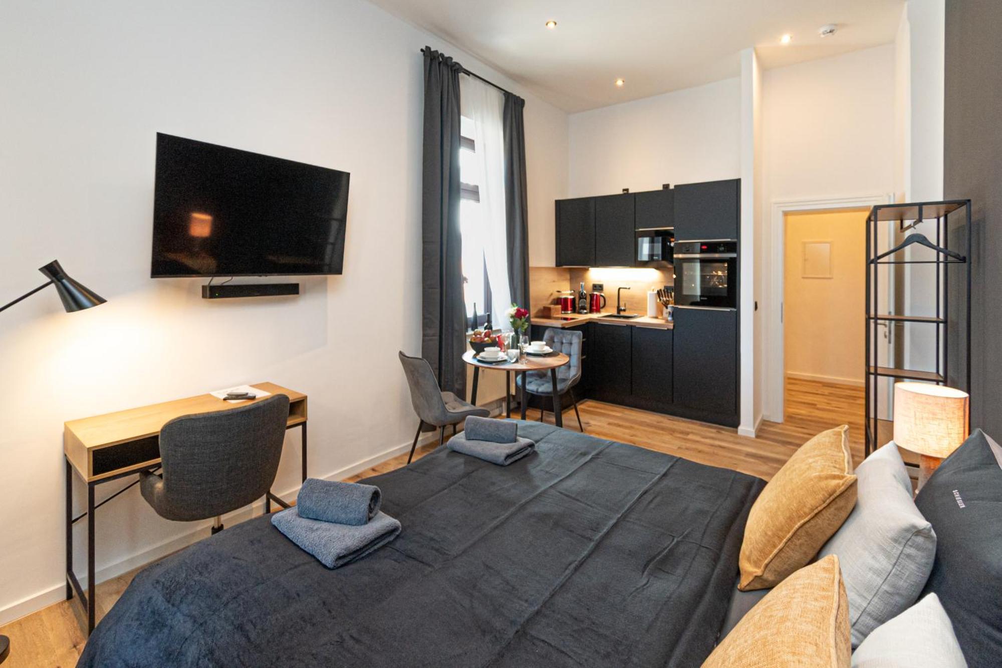 Sweethome - Zentral - Kueche & Parkplatz, Wifi Halle  Zewnętrze zdjęcie